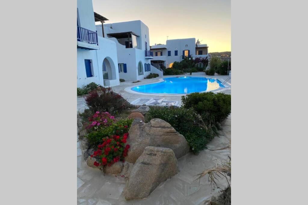 Pigeon House Ornos Beach Mykonos Town Kültér fotó